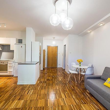 Apartment Powisle With Garage Warsaw Luaran gambar
