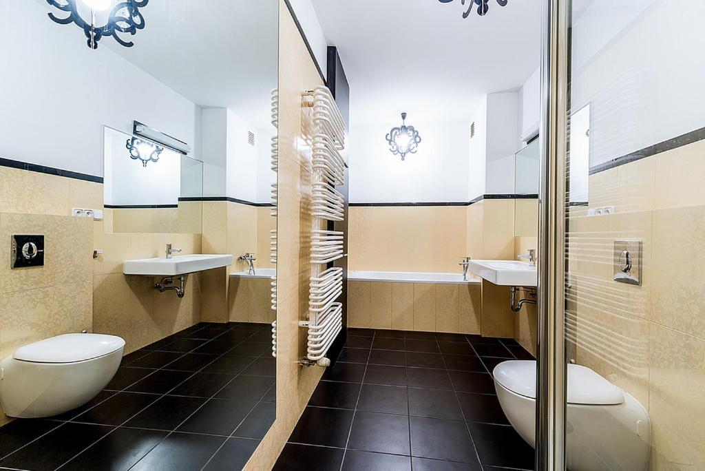 Apartment Powisle With Garage Warsaw Luaran gambar